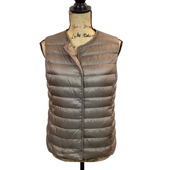 Uniqlo Jackets & Blazers - Uniqlo Down Vest Snap Closure Tan